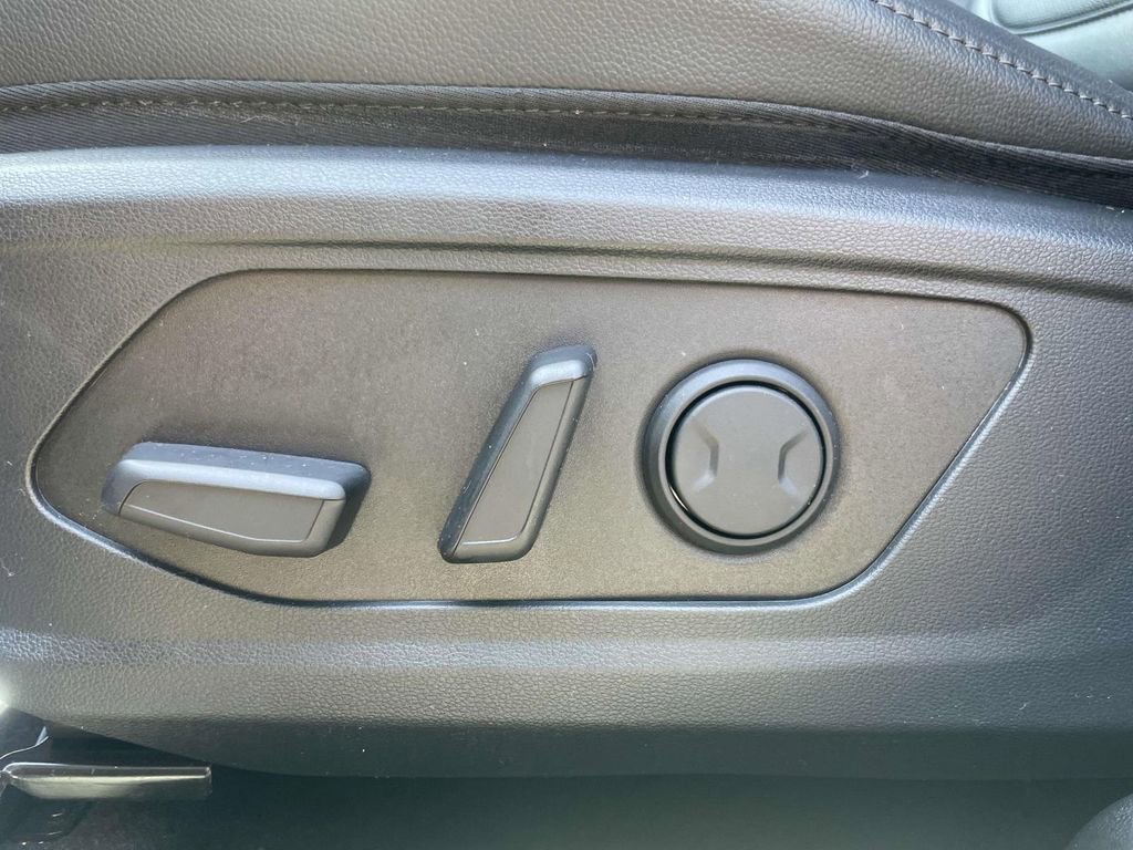 Certified 2024 Hyundai Tucson SEL w/ Convenience Package FWD image 16