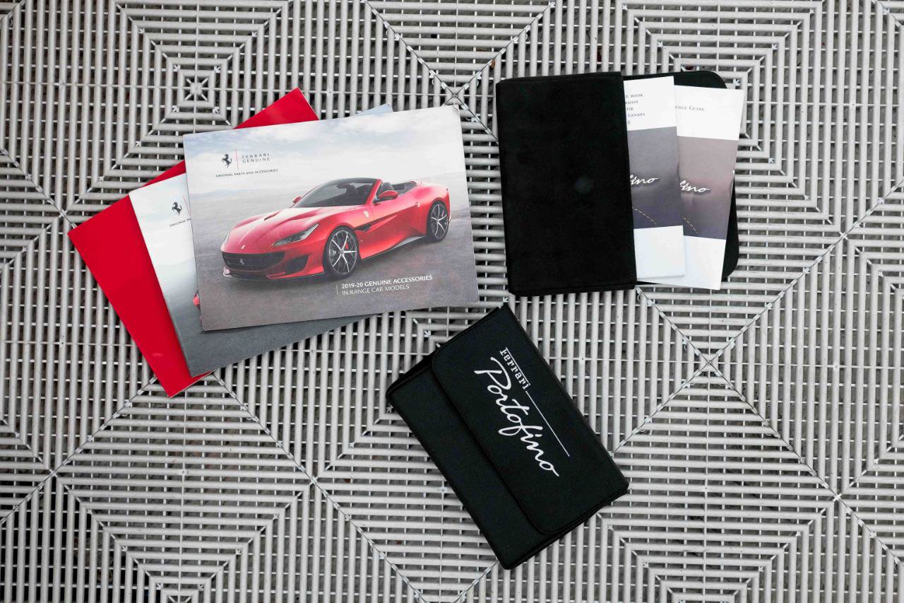 Used 2019 Ferrari Portofino RWD image 98