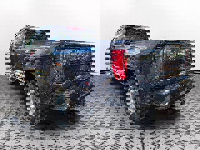 Used 2024 GMC Sierra 3500 Denali Ultimate image 3