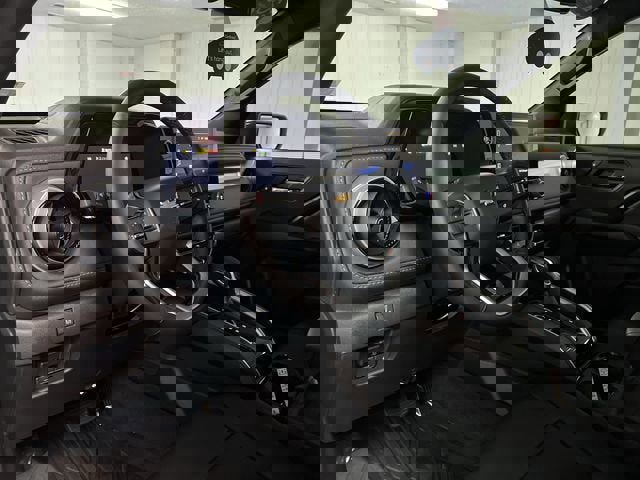 Certified 2024 Chevrolet Colorado LT w/ LT Convenience Package III image 10