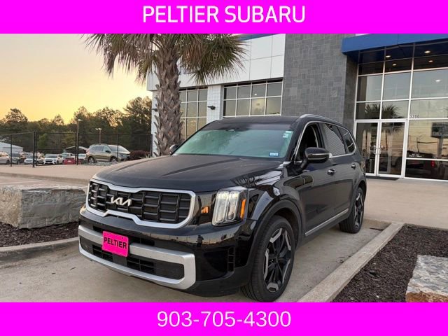 Used 2024 Kia Telluride S w/ S Sunroof Package image 3