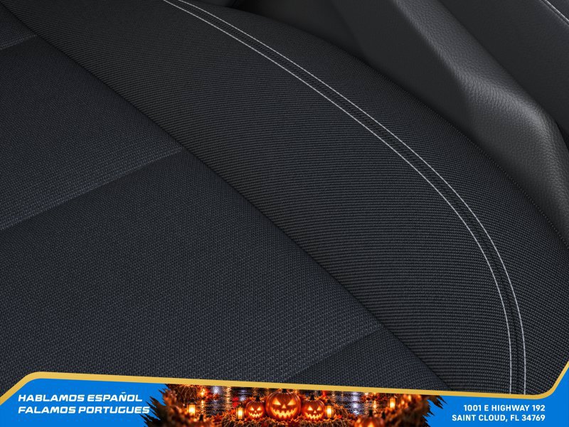 New 2027 Chevrolet Traverse LT FWD image 21