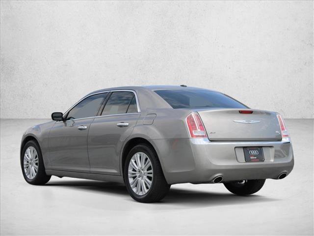 Used 2014 Chrysler 300 C AWD/4WD image 11
