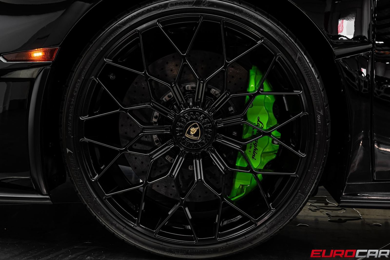 Used 2022 Lamborghini Huracan STO RWD image 27