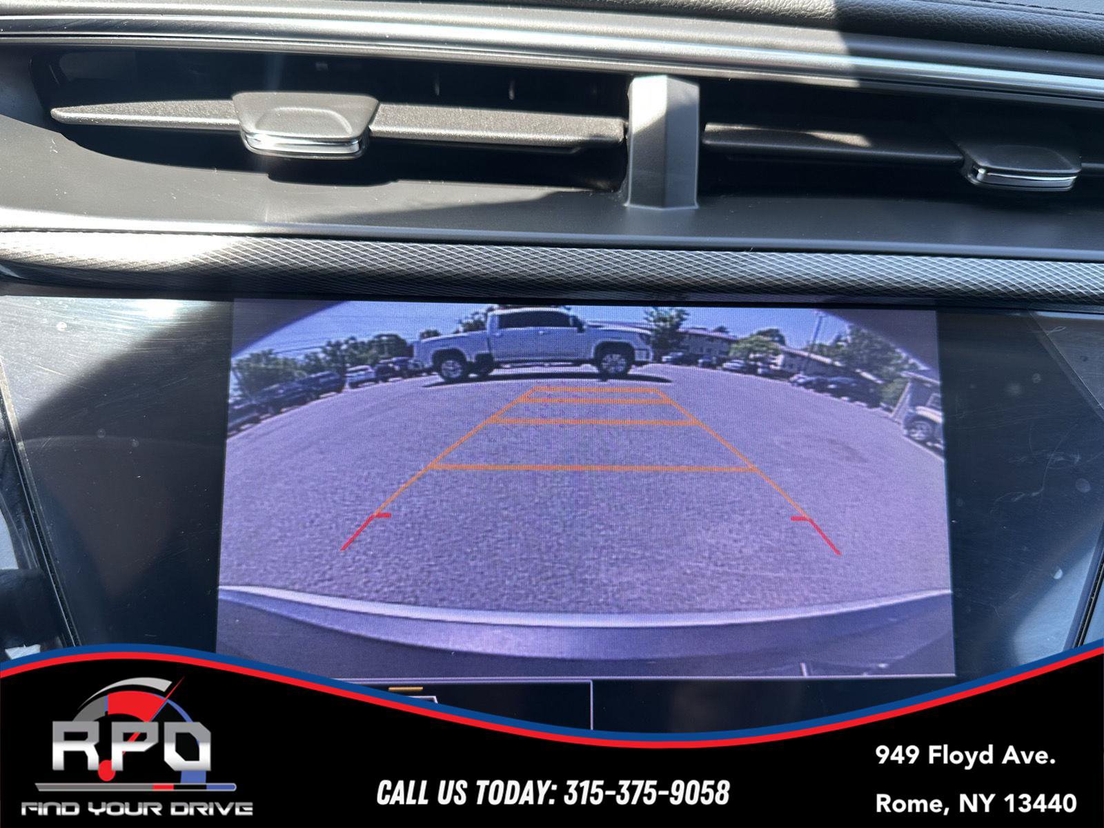 Used 2022 Buick Encore GX Preferred w/ Cold Weather Comfort Package AWD/4WD image 20