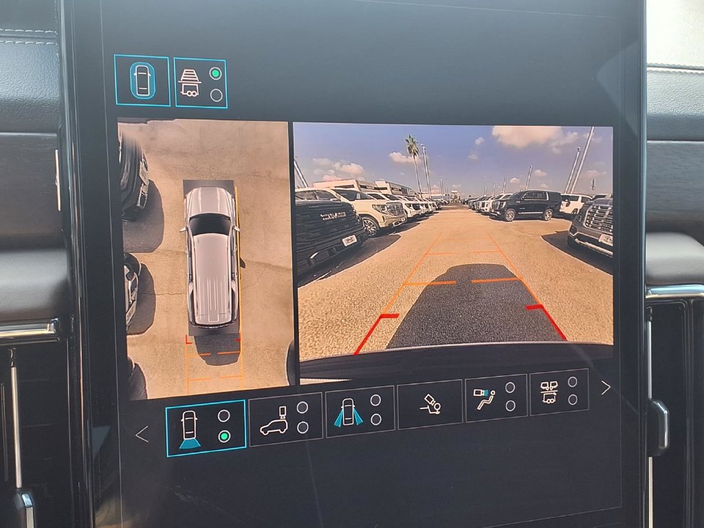 New 2027 GMC Yukon XL Denali Ultimate AWD/4WD image 4