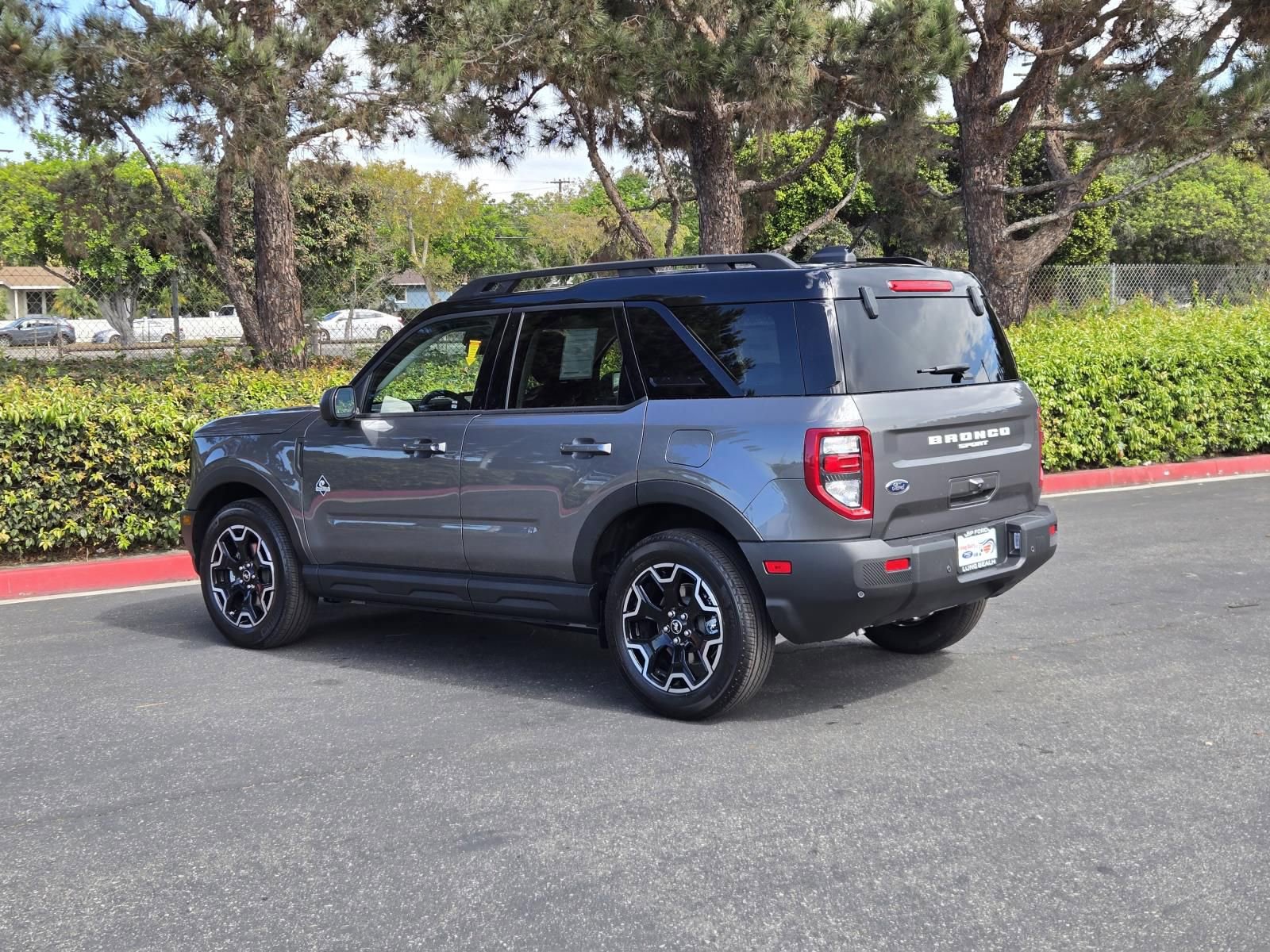 New 2025 Ford Bronco Sport Outer Banks w/ Outer Banks Tech Package+ AWD/4WD image 6
