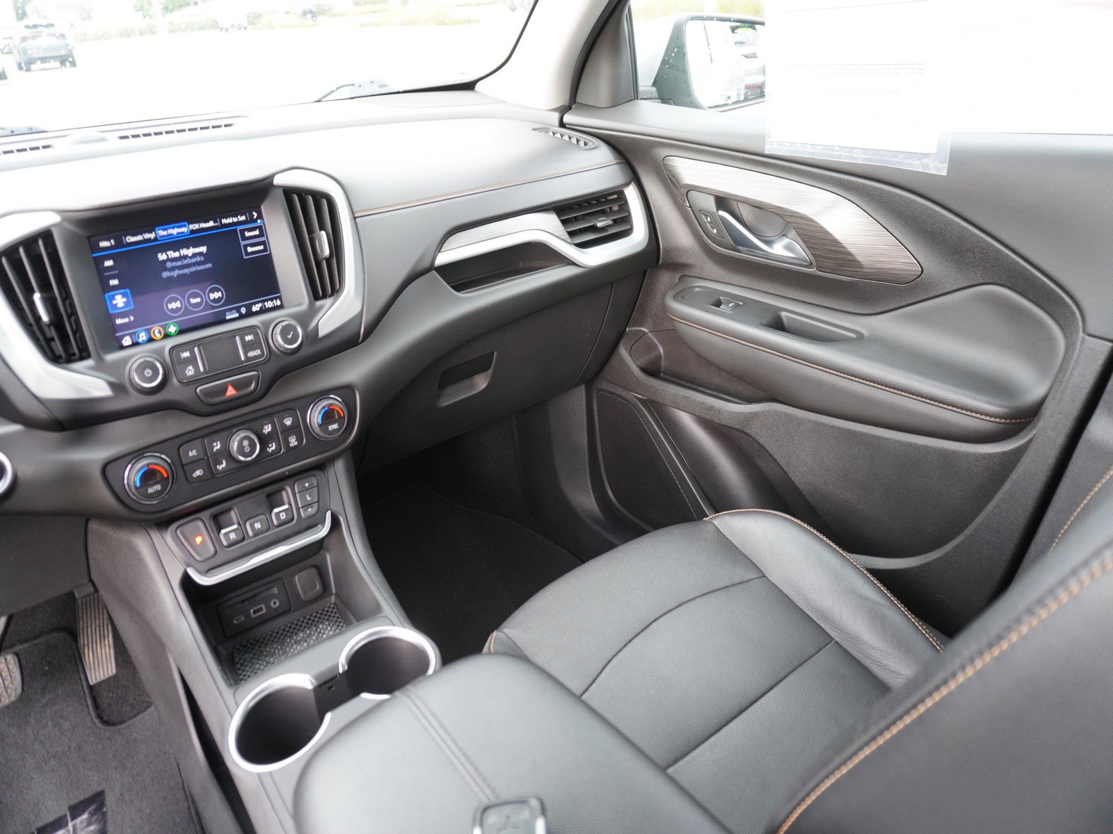 Used 2019 GMC Terrain SLT w/ Preferred Package image 18