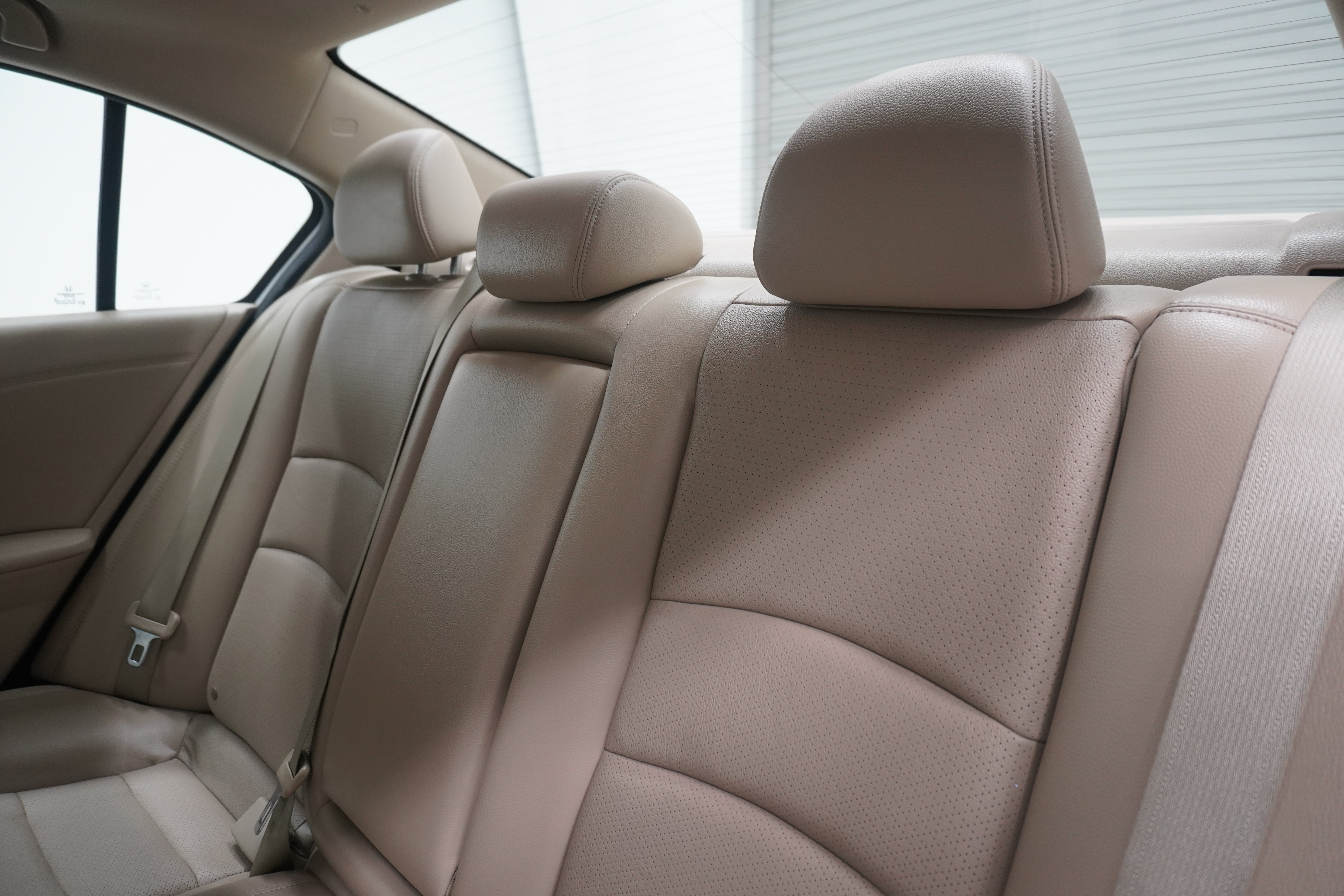 Used 2014 Honda Accord EX-L image 13