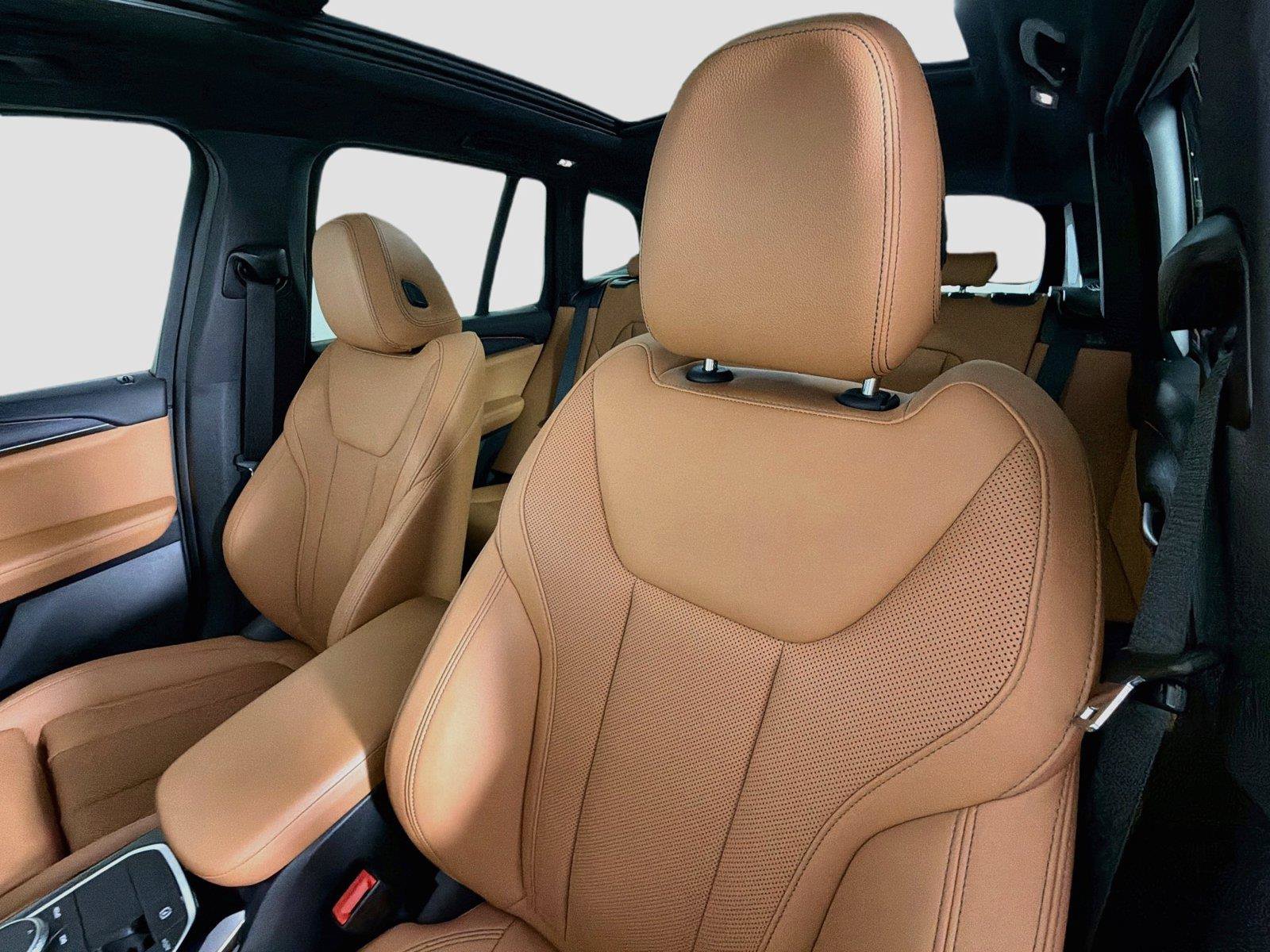 Used 2024 BMW X3 sDrive30i w/ Premium Package RWD image 21