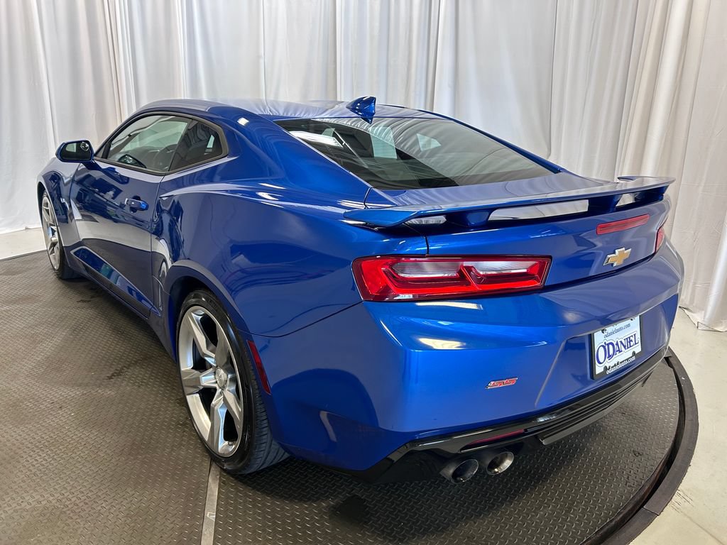 Used 2017 Chevrolet Camaro SS RWD image 24