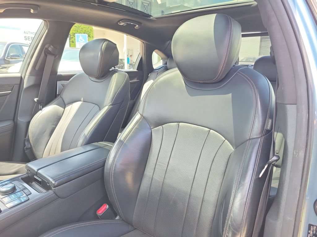Used 2018 Genesis G80 3.3T Sport AWD/4WD image 19