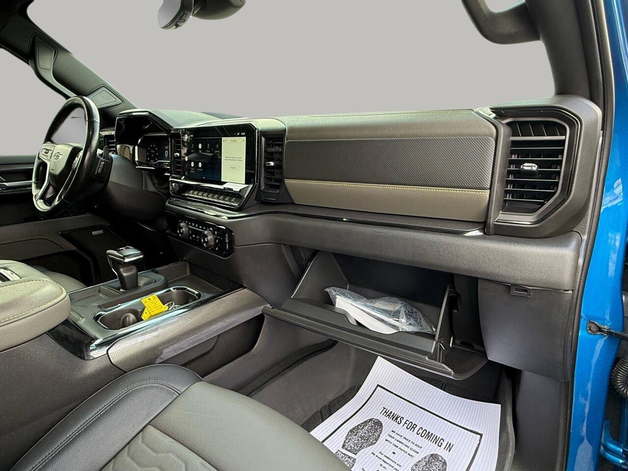 Used 2022 Chevrolet Silverado 1500 ZR2 w/ Technology Package image 27