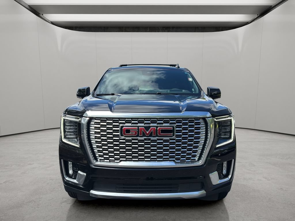 Used 2024 GMC Yukon Denali AWD/4WD image 8