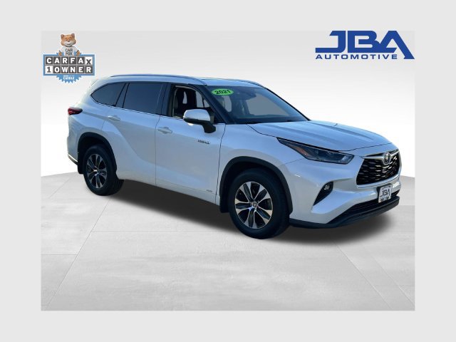 Used 2021 Toyota Highlander XLE