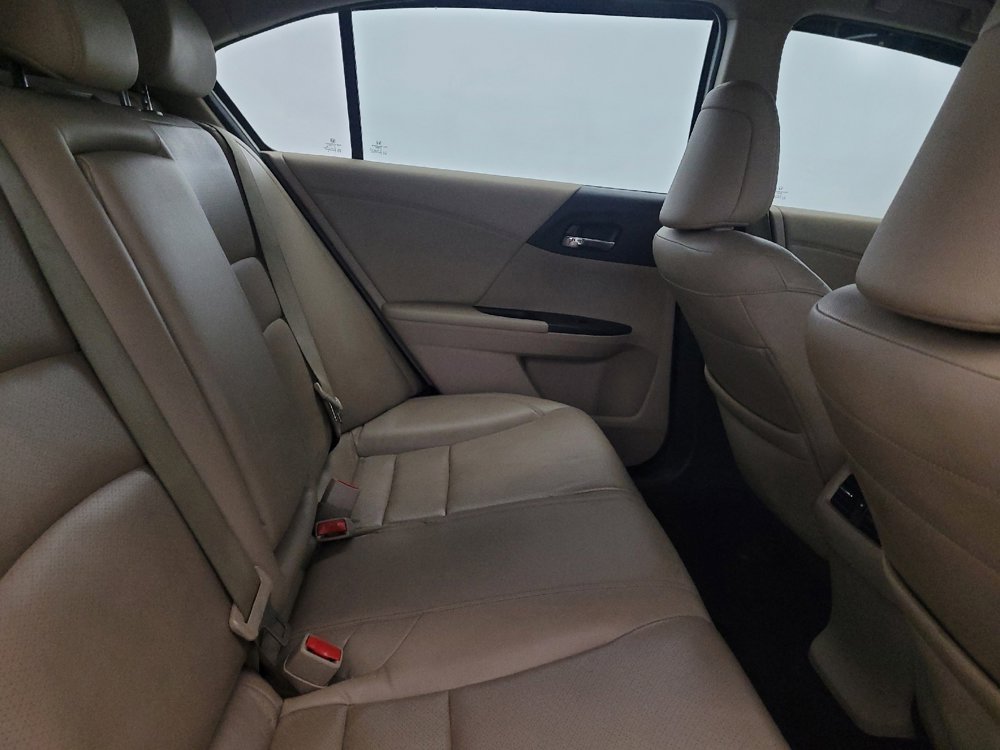 Used 2016 Honda Accord EX-L image 19