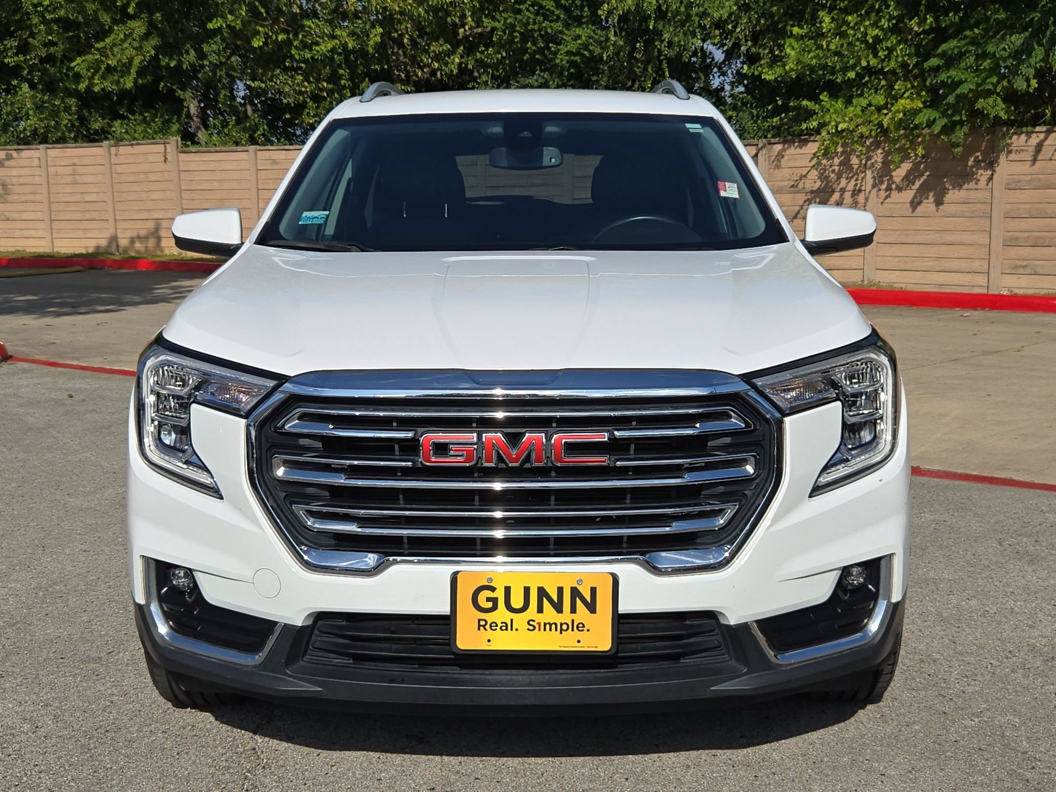 Used 2023 GMC Terrain SLT FWD image 8
