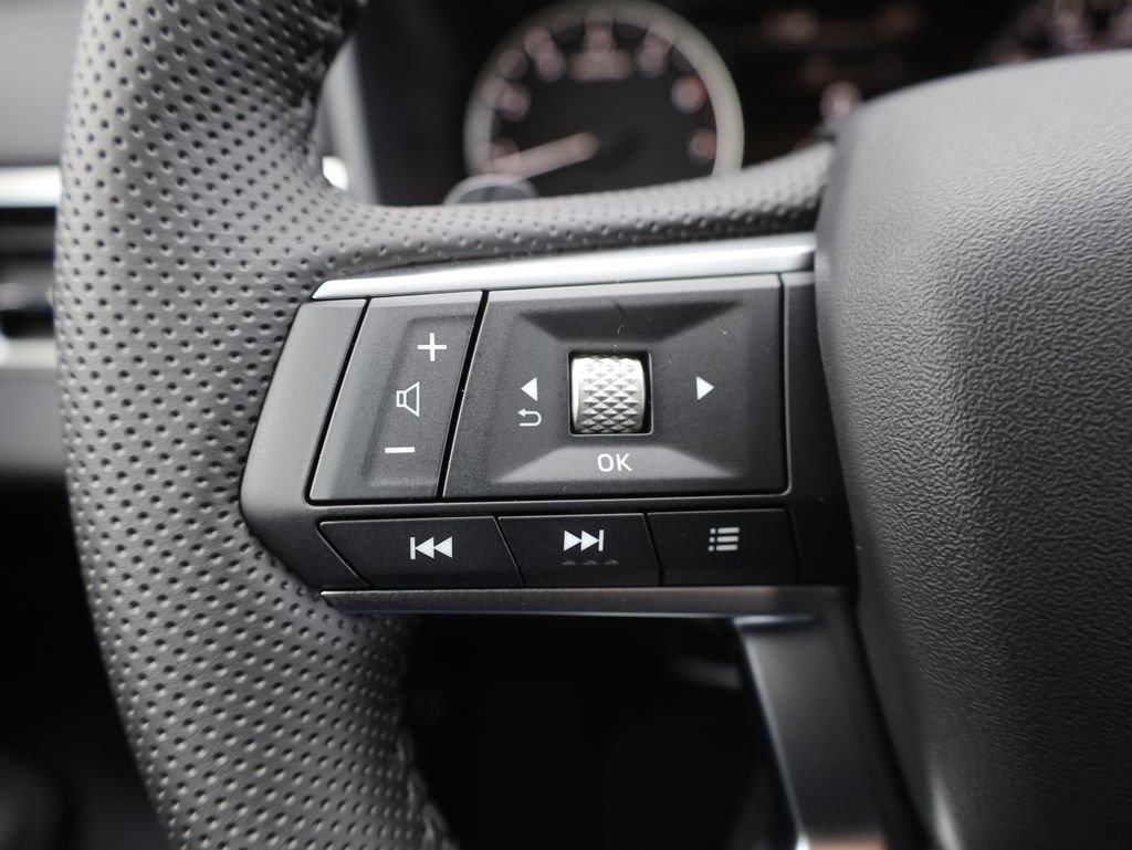 New 2025 Mitsubishi Outlander SE image 56