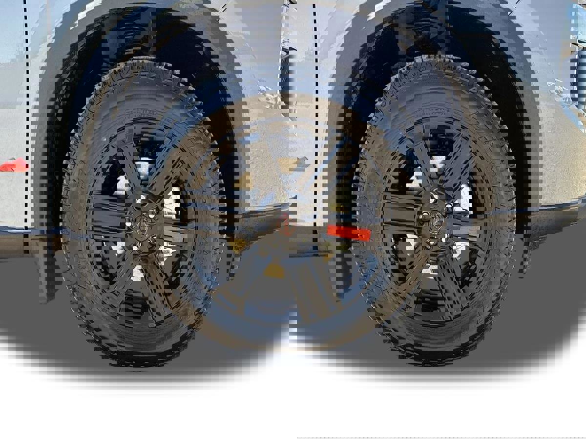 New 2026 Nissan Rogue SV image 9