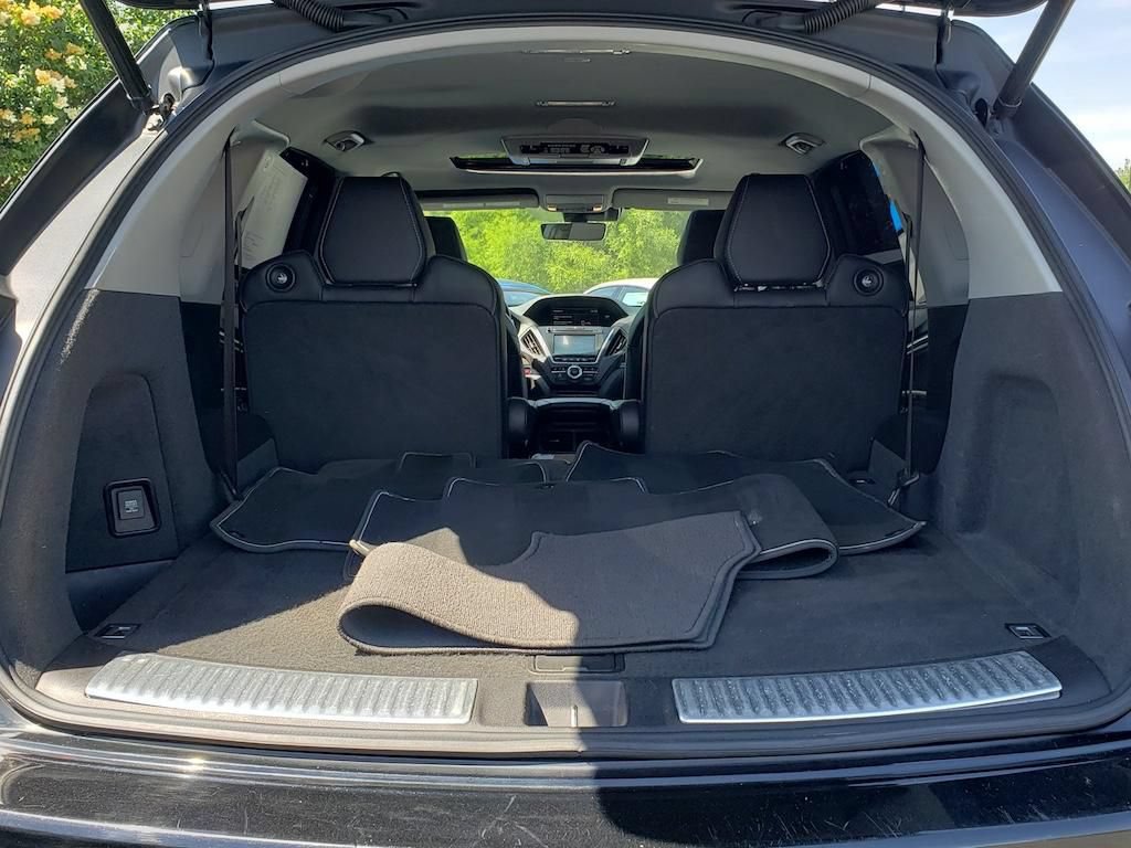 Used 2019 Acura MDX w/ Technology & Entertainment AWD/4WD image 8