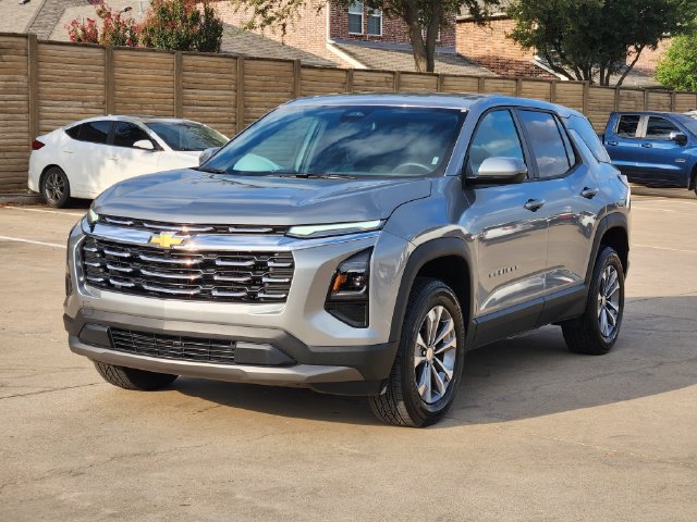 Used 2026 Chevrolet Equinox LT FWD image 11