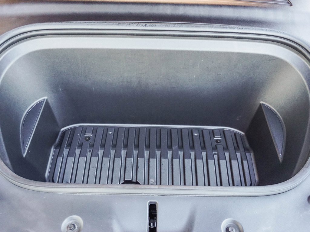 Used 2021 Tesla Model Y Long Range image 26