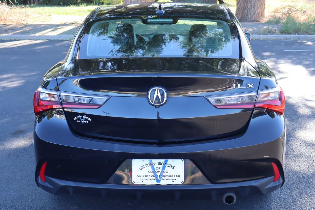 Used 2020 Acura ILX w/ Premium Package FWD image 6
