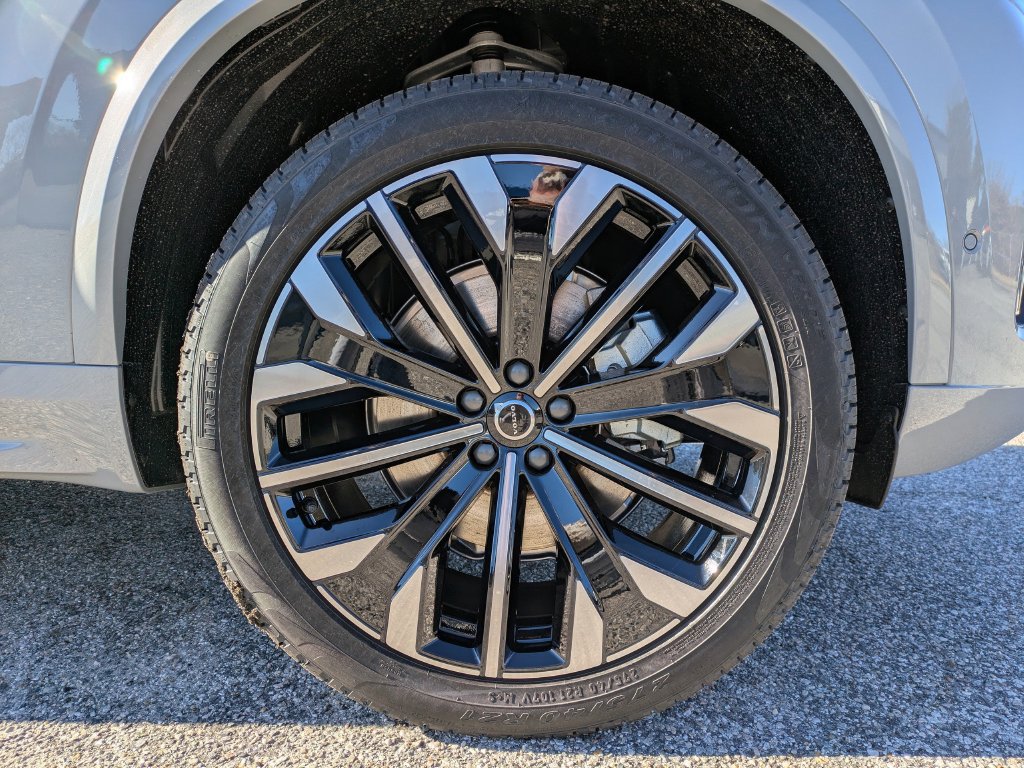 New 2026 Volvo XC90 B6 Ultra w/ Protection Package AWD/4WD image 12