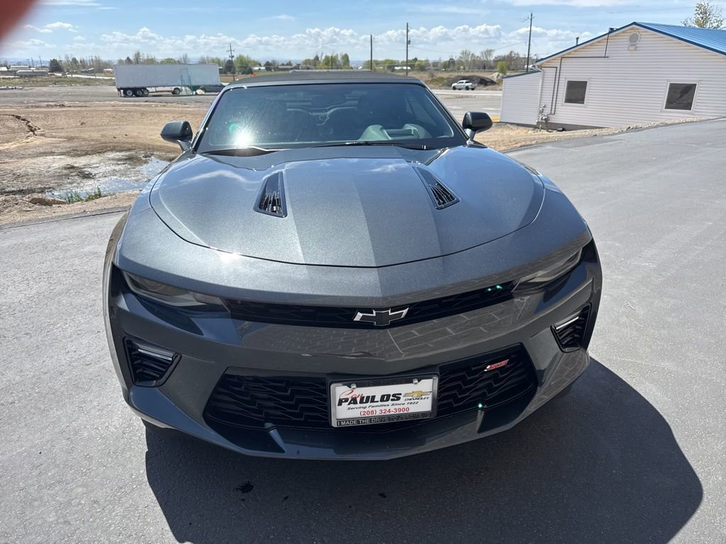 Used 2018 Chevrolet Camaro SS w/ LPO RS/SS Interior Package image 3