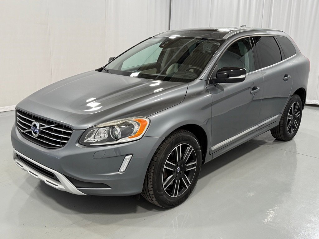 Used 2017 Volvo XC60 T5 Dynamic w/ Preferred Option Package image 1