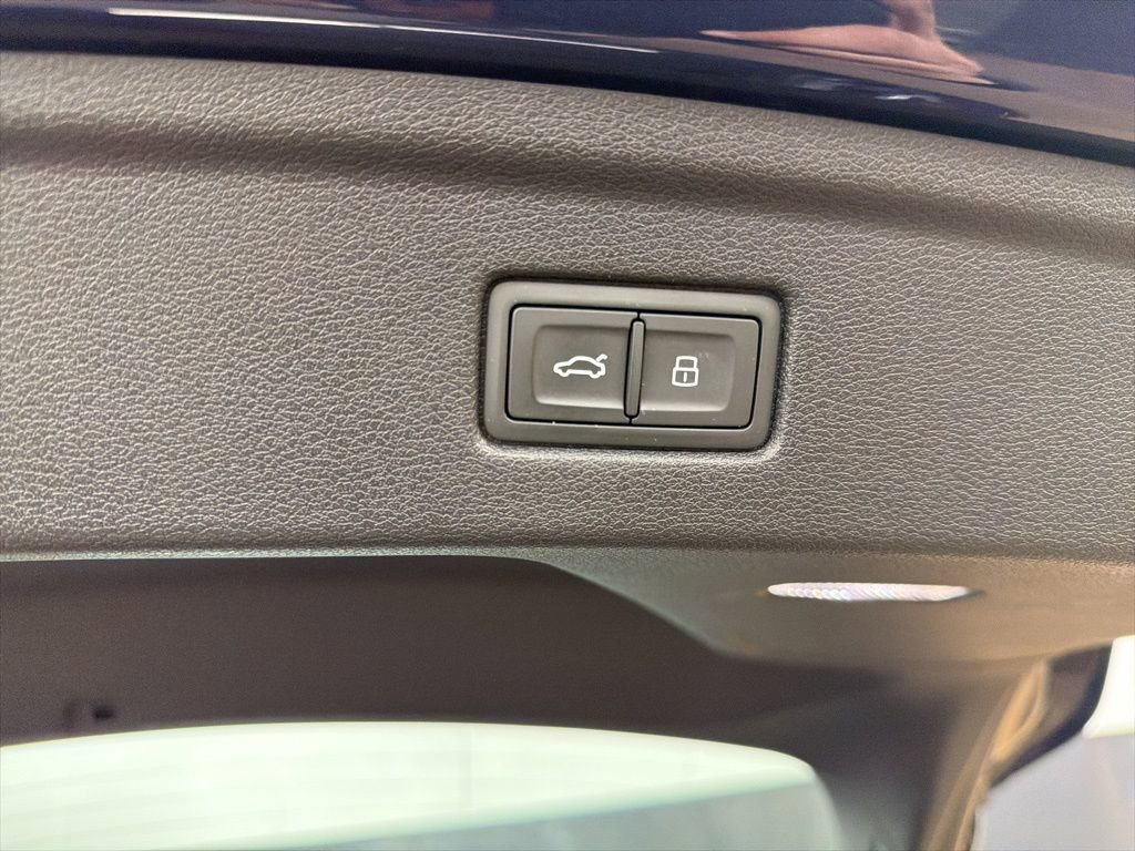 Used 2021 Audi S5 Premium Plus w/ Premium Plus Package AWD/4WD image 37