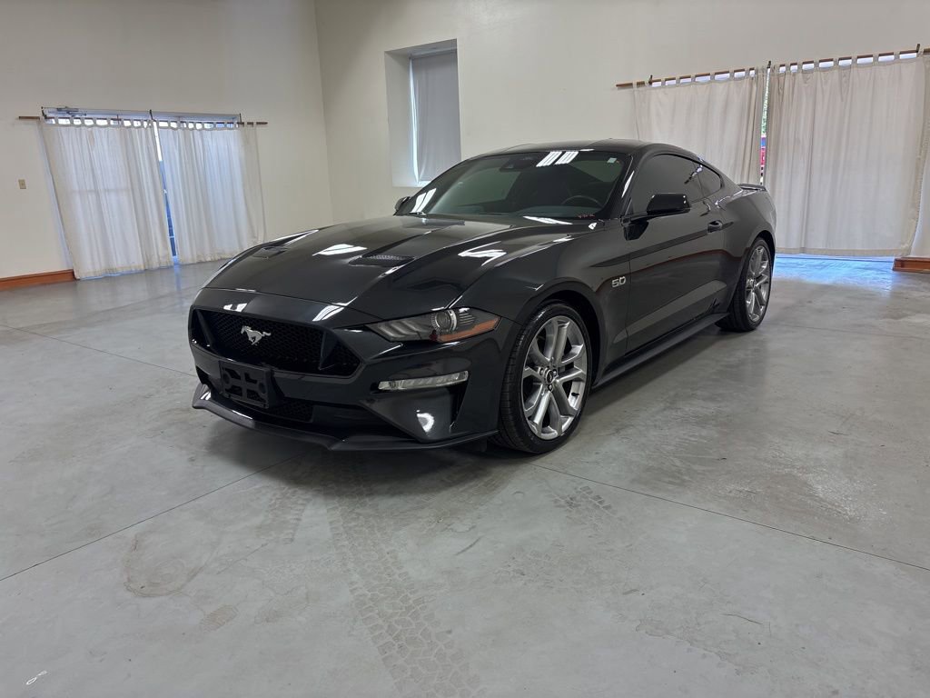 Used 2023 Ford Mustang GT Premium w/ Equipment Group 401A RWD image 4