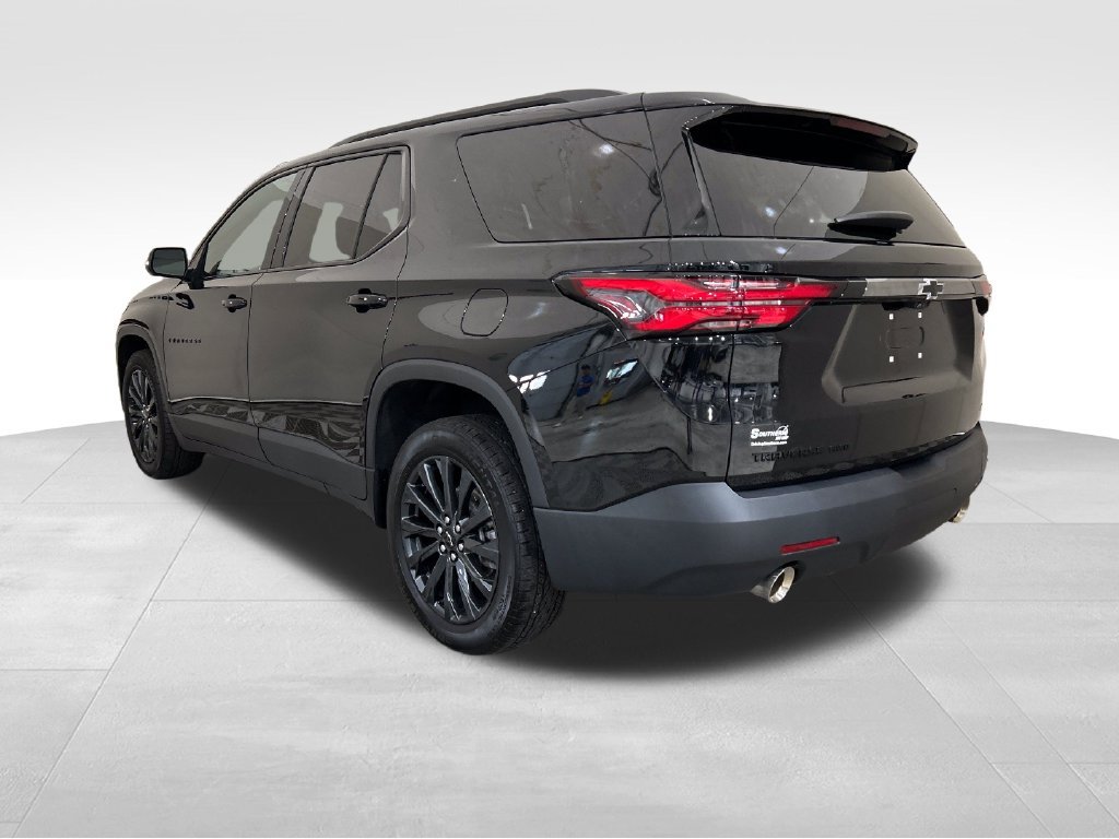 Used 2023 Chevrolet Traverse RS AWD/4WD image 3