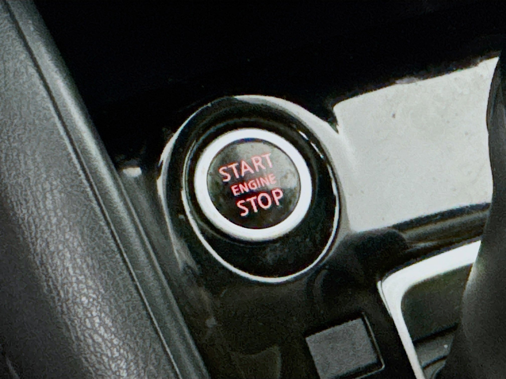 Used 2020 Nissan Versa S FWD image 20