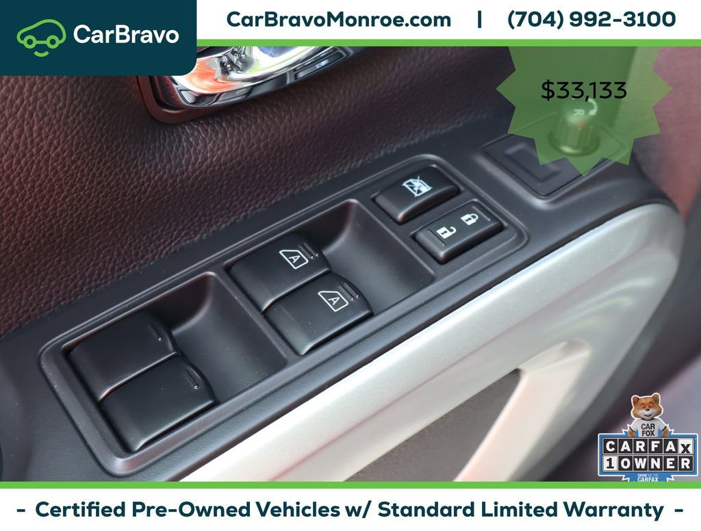 Used 2021 Nissan Titan SV w/ SV Convenience Package AWD/4WD image 17