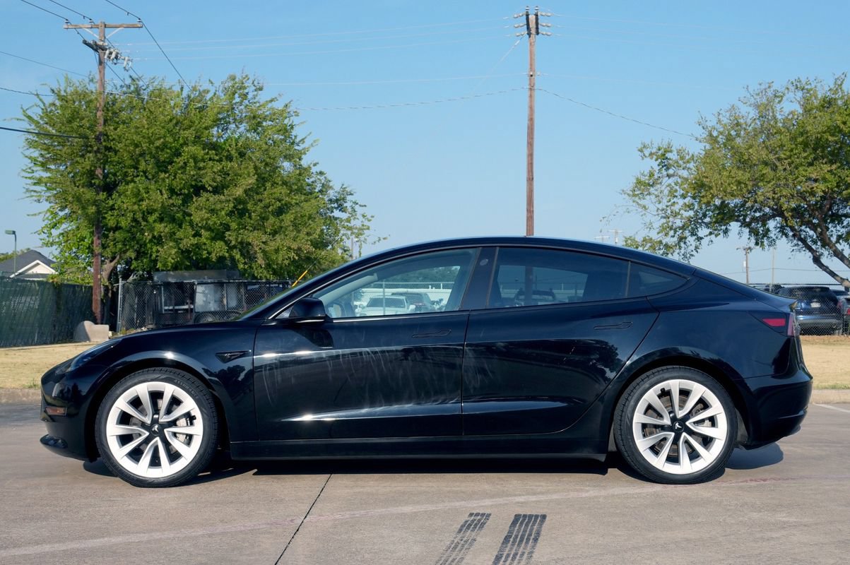 Used 2023 Tesla Model 3 Standard Range RWD image 16