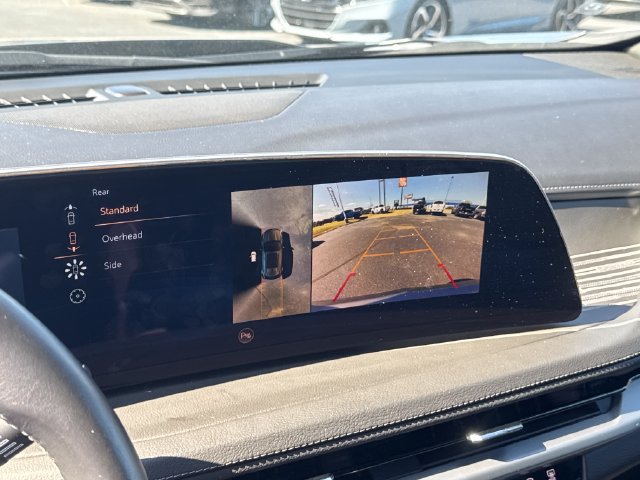 Used 2025 Cadillac XT4 Premium Luxury FWD image 22