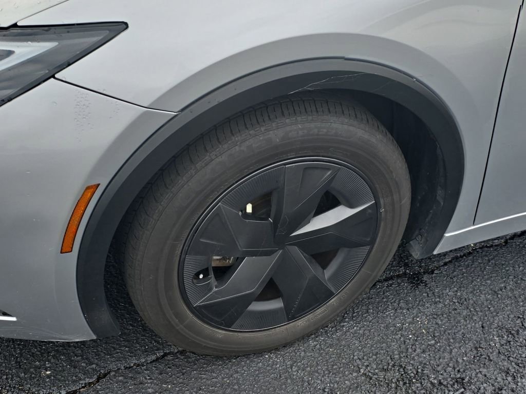 Used 2024 Toyota Prius LE image 15