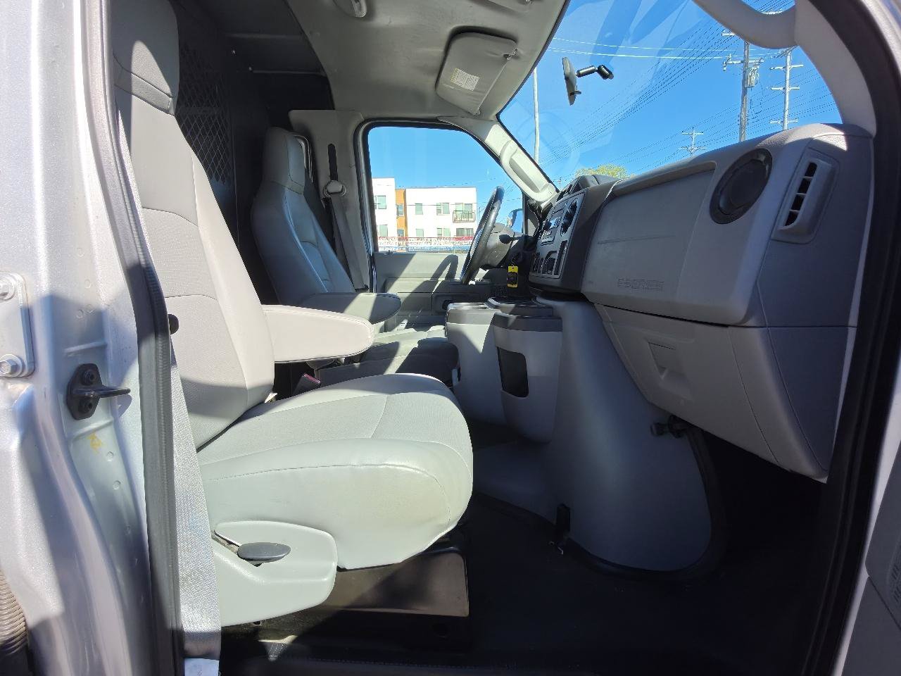 Used 2012 Ford E-250 and Econoline 250 w/ PWR Group RWD image 19