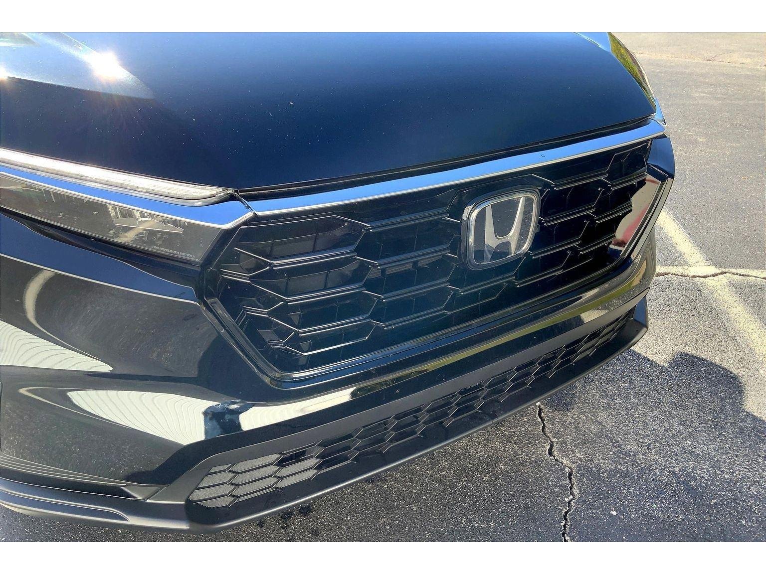 Used 2023 Honda CR-V EX image 30