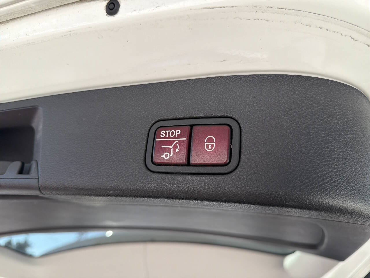 Used 2016 Mercedes-Benz GL 450 4MATIC image 7