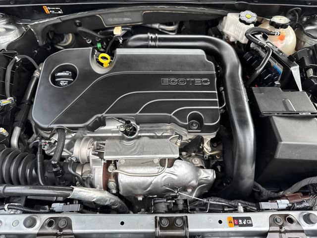 Used 2025 Chevrolet Malibu LT FWD image 22