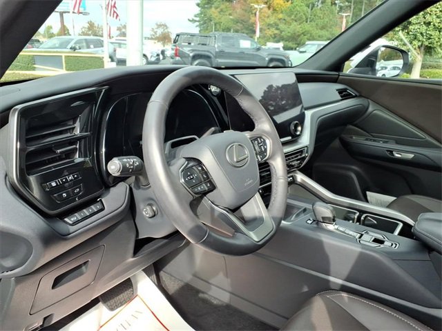 Used 2024 Lexus TX 350 FWD image 15