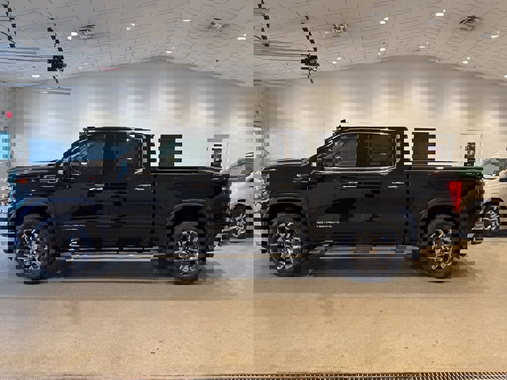 New 2025 GMC Sierra 1500 SLT w/ SLT Premium Plus Package