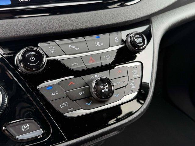 New 2027 Chrysler Pacifica LX FWD image 10