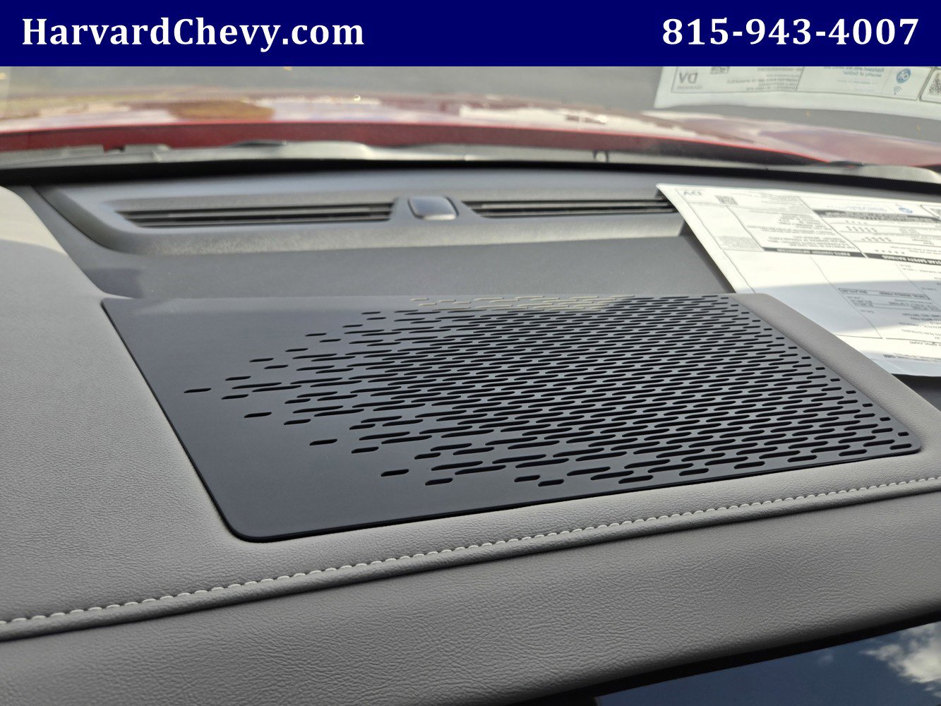 Used 2025 GMC Acadia Elevation w/ Elevation Premium Package image 7