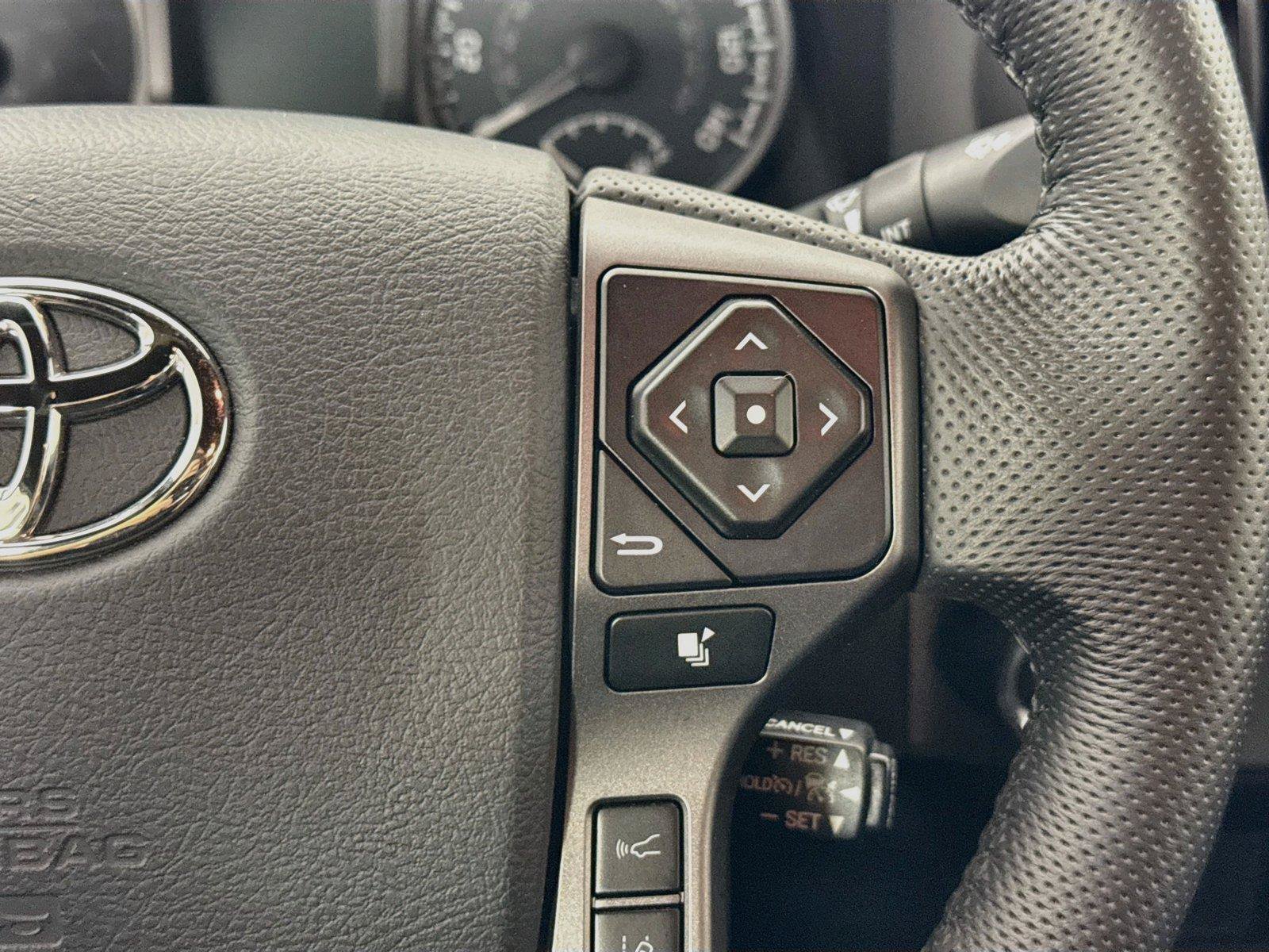 Certified 2020 Toyota Tacoma TRD Sport RWD image 17