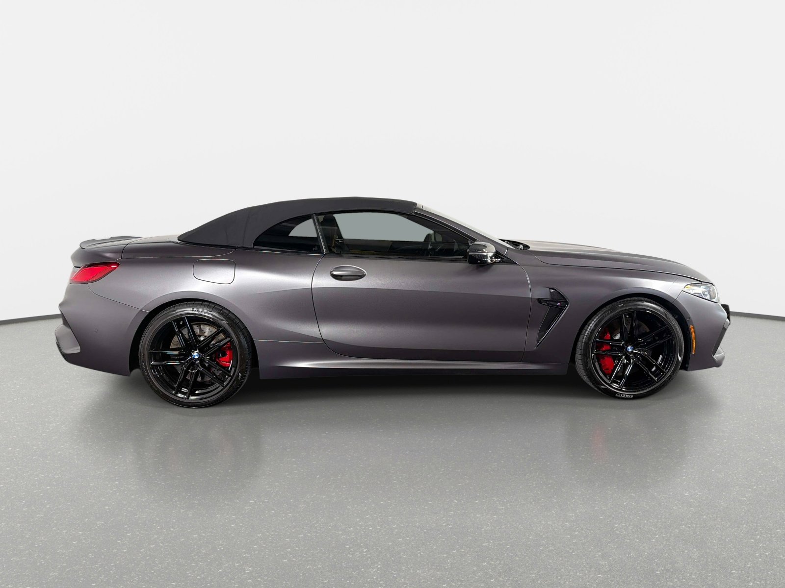 Used 2024 BMW M8 Competition image 2