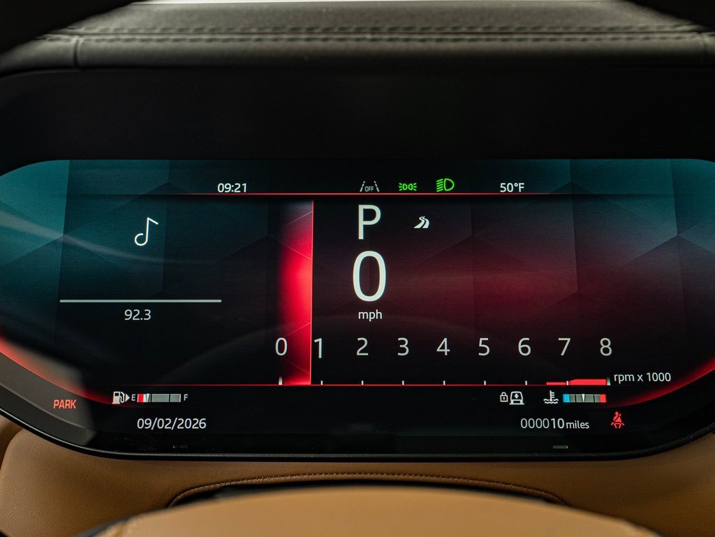 New 2026 Land Rover Range Rover Long Wheelbase SE image 31