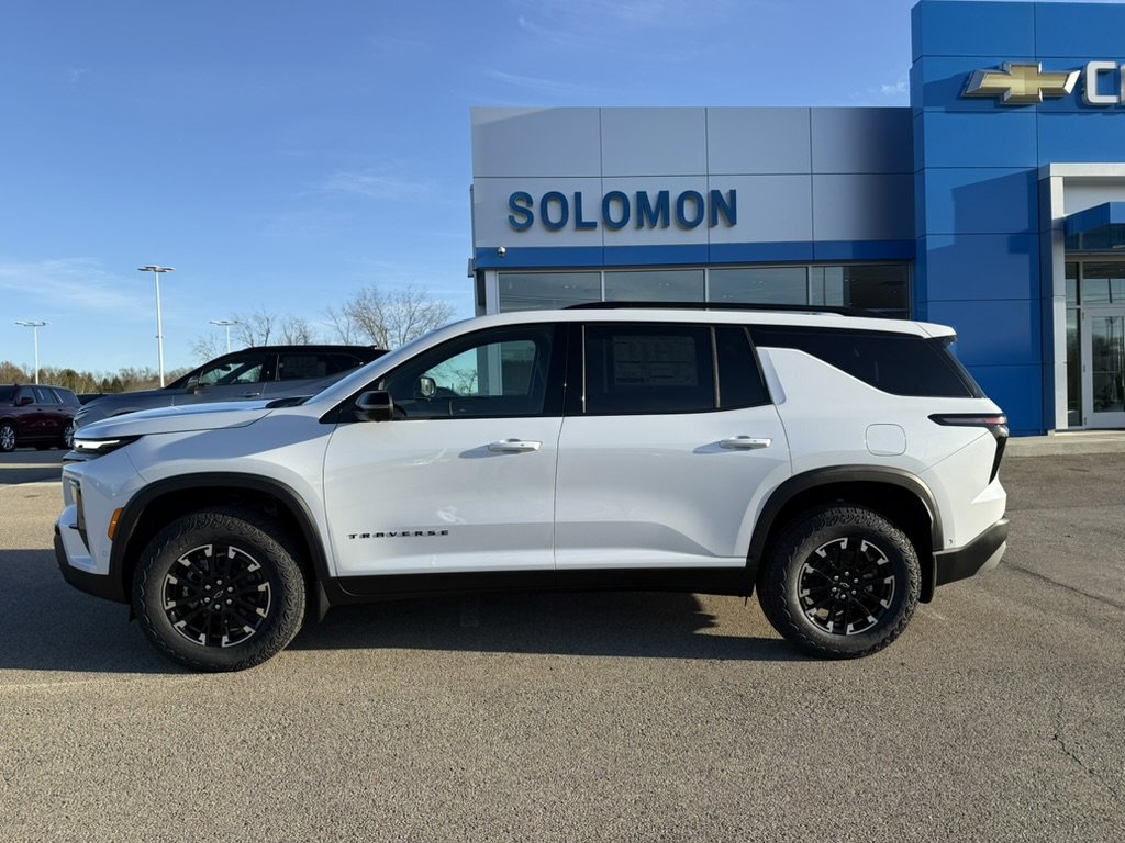 New 2026 Chevrolet Traverse Z71 image 2